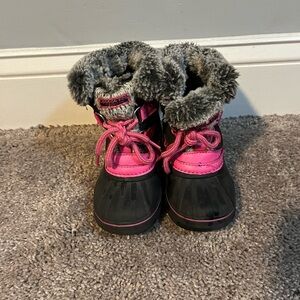 London Fog Black and Hot Pink Kids All Weather Fur Trim Boots Size 8 Toddler